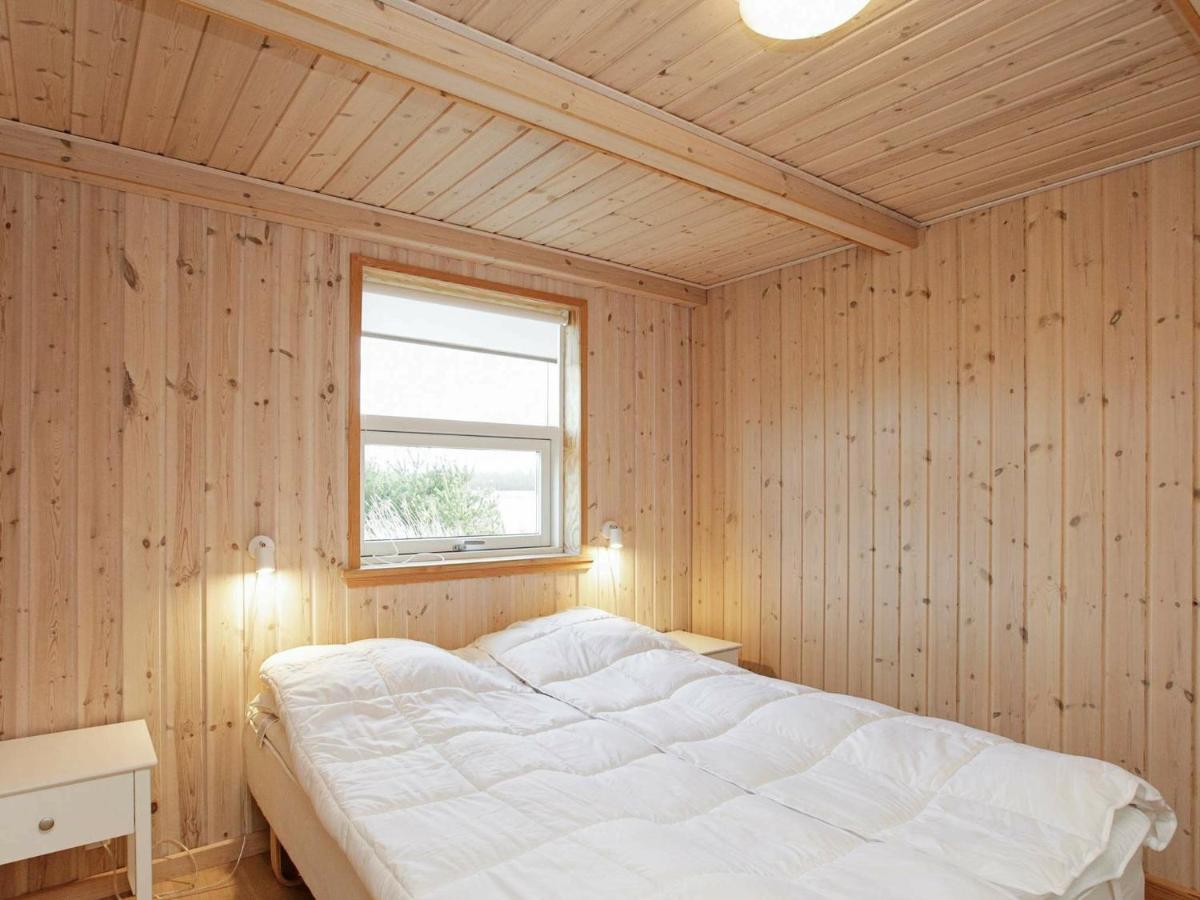 8 Person Holiday Home In Jerup エクステリア 写真