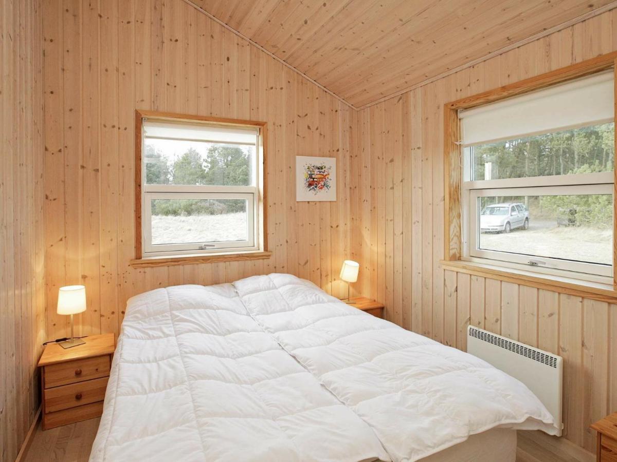 8 Person Holiday Home In Jerup エクステリア 写真