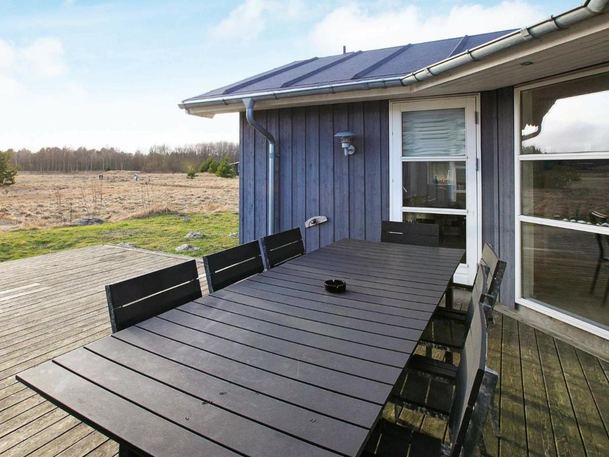 8 Person Holiday Home In Jerup エクステリア 写真
