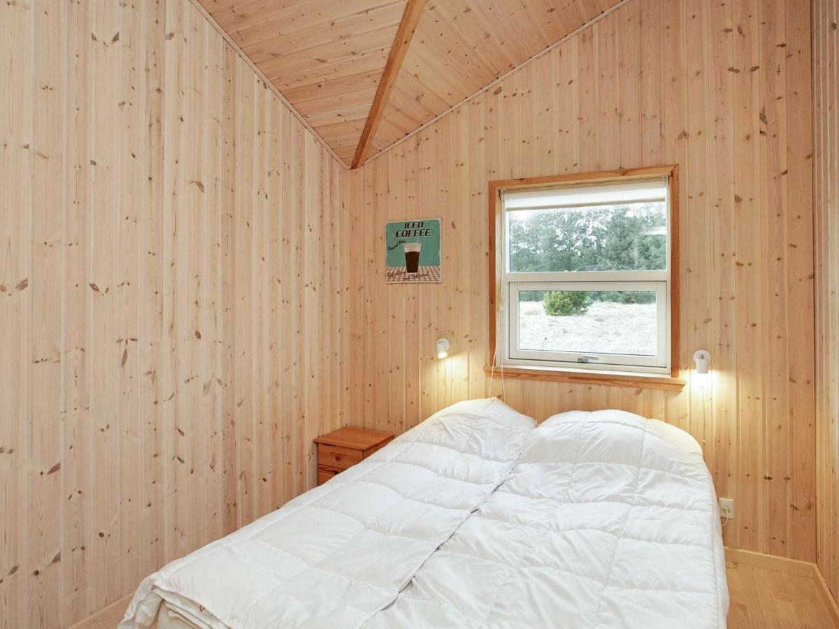 8 Person Holiday Home In Jerup エクステリア 写真