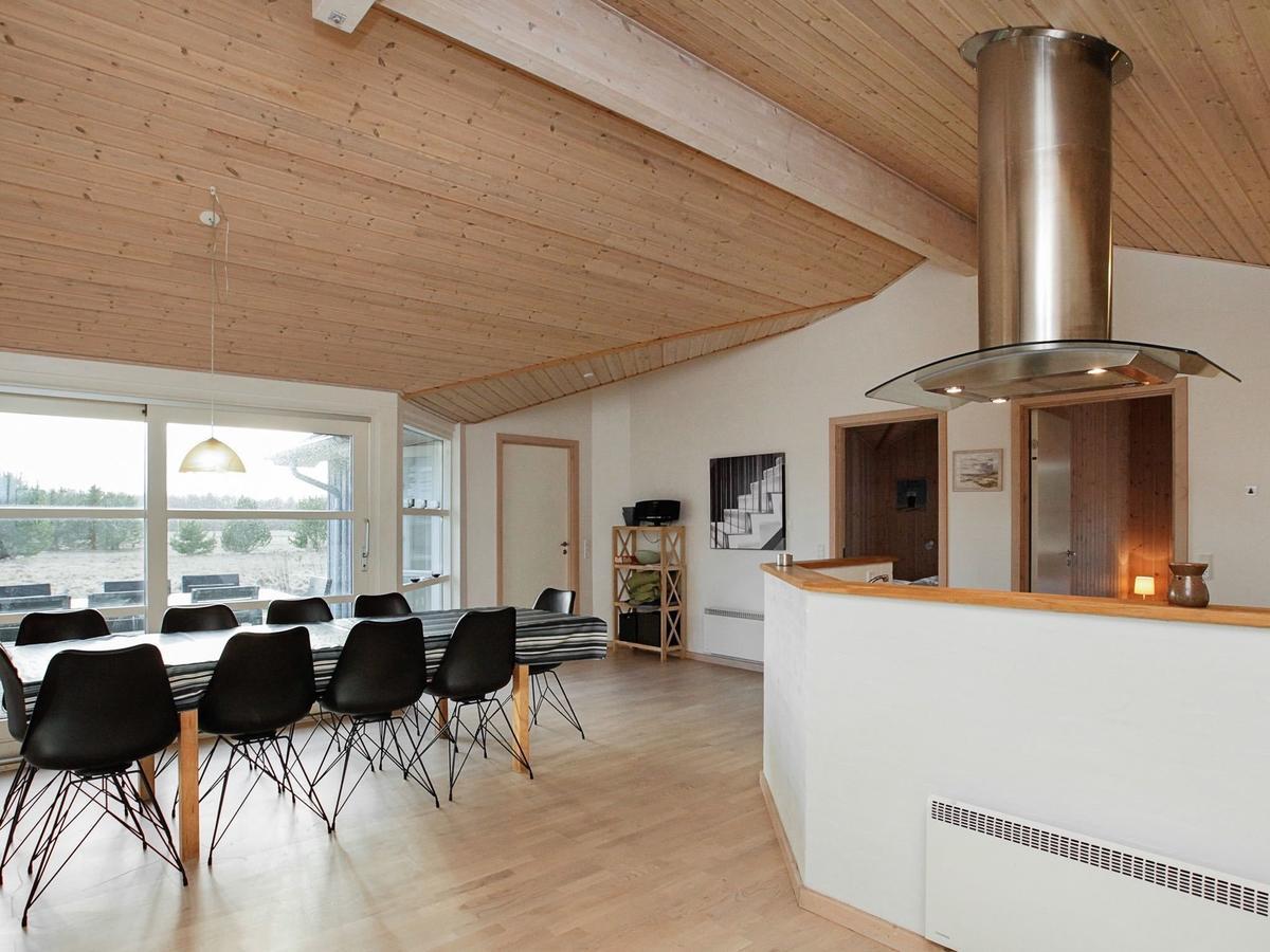 8 Person Holiday Home In Jerup エクステリア 写真